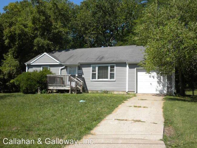 Foto del edificio - 3 br, 1 bath House - 101 Fyfer Place