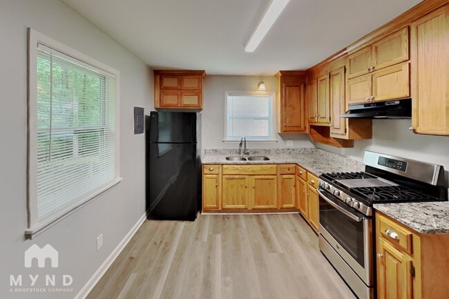 Foto del edificio - 2405 Longleaf Dr