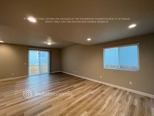 Building Photo - 13513 Arriba Dr