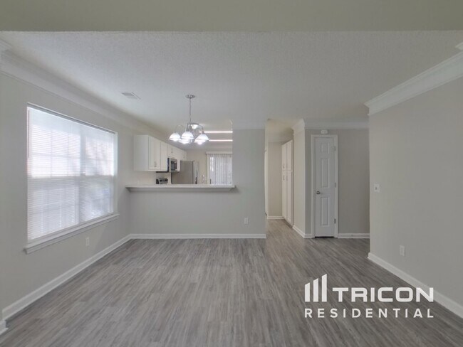 Building Photo - 112 Candar Ct