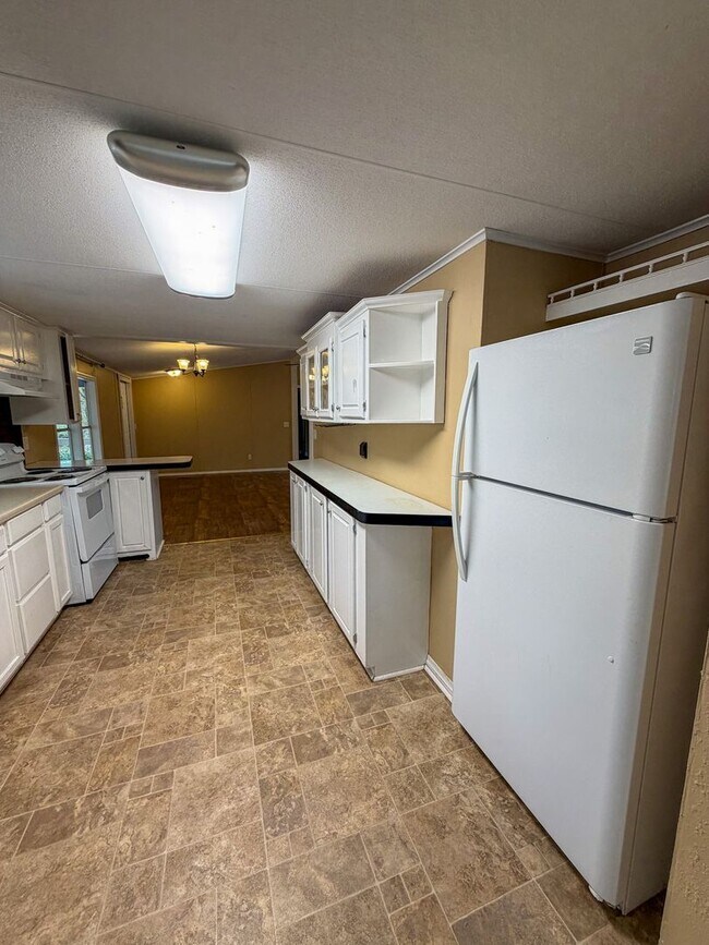 Foto del edificio - 4299 Rebecca Rd