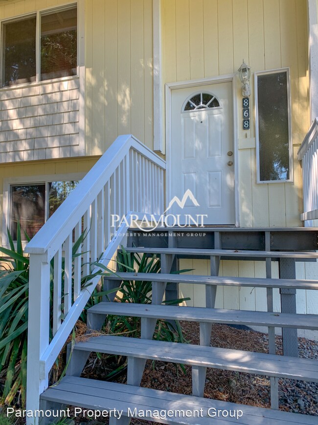 Foto del edificio - 3 br, 2 bath House - 868 California Ave E