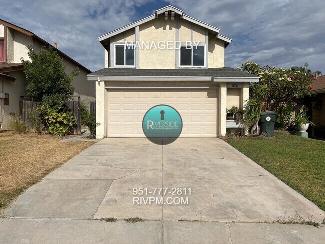 Foto del edificio - Stylish 3-Bedroom Home in Jurupa Valley, CA