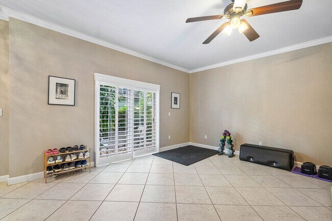 Foto del edificio - 34 NW 7th St