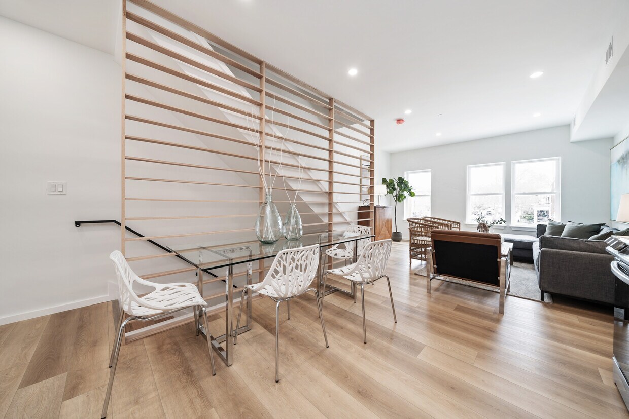 Planta abierta - 750 19th St NE