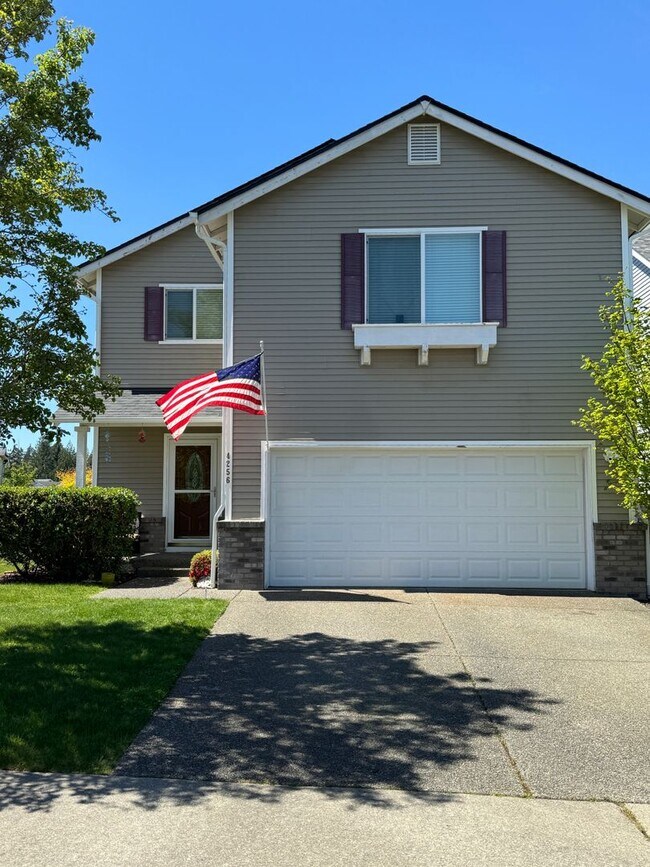 Foto del edificio - The Ridge at McCormick Woods home.