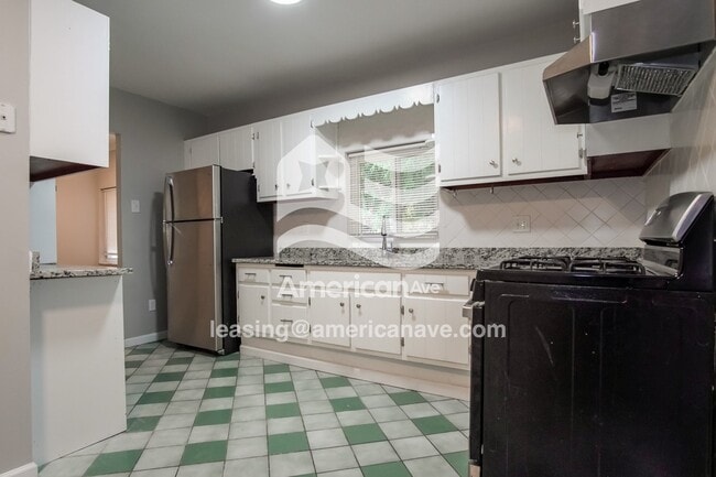 Foto del edificio - 414 Johnston Rd