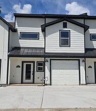 Building Photo - 12969 Centaurus Ct