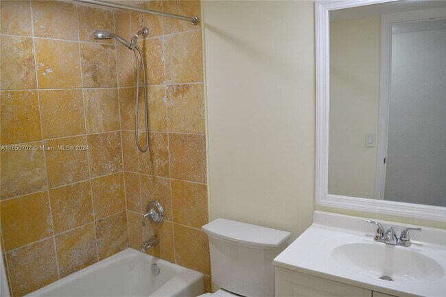 Foto del edificio - 9429 SW 76th St