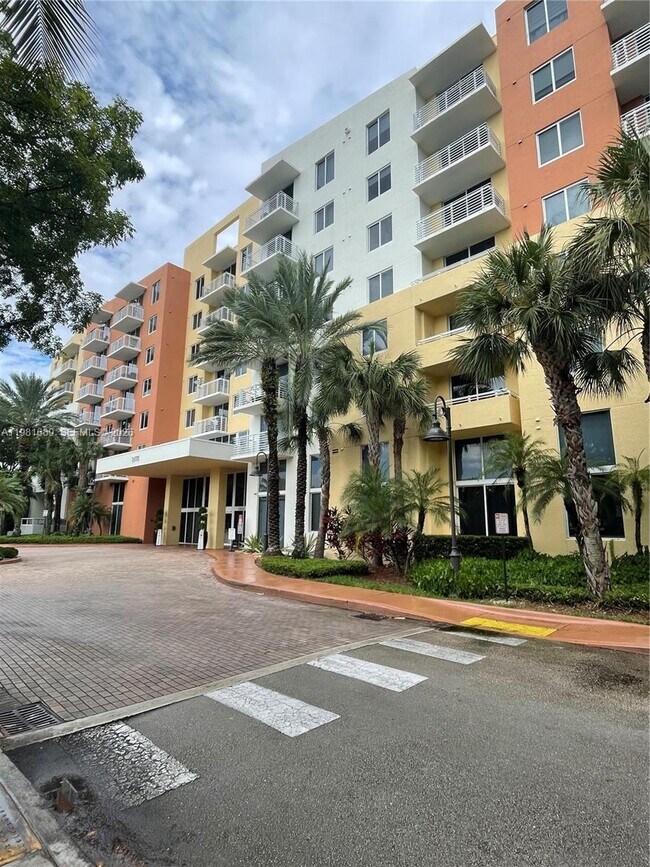 Foto del edificio - 2775 NE 187th St