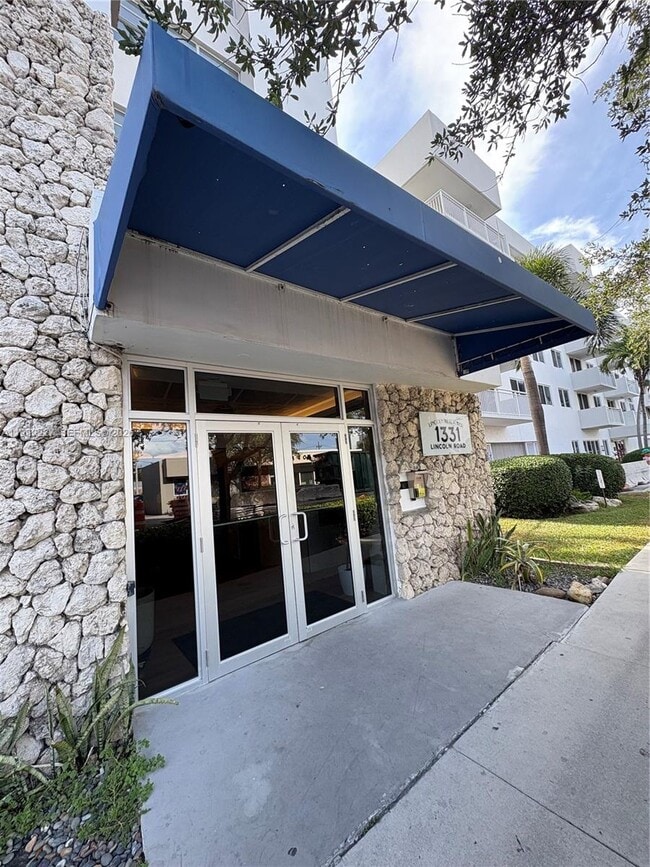 Foto del edificio - 1331 Lincoln Rd