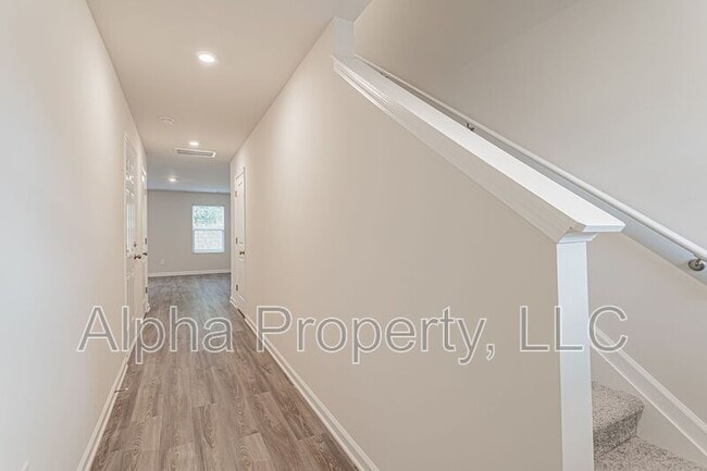Building Photo - 4087 Garrison Ln