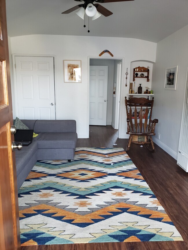 Living Room - 1541 Elm Ave
