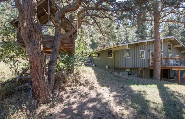 Foto del edificio - Available Now! Boulder's best kept secret....