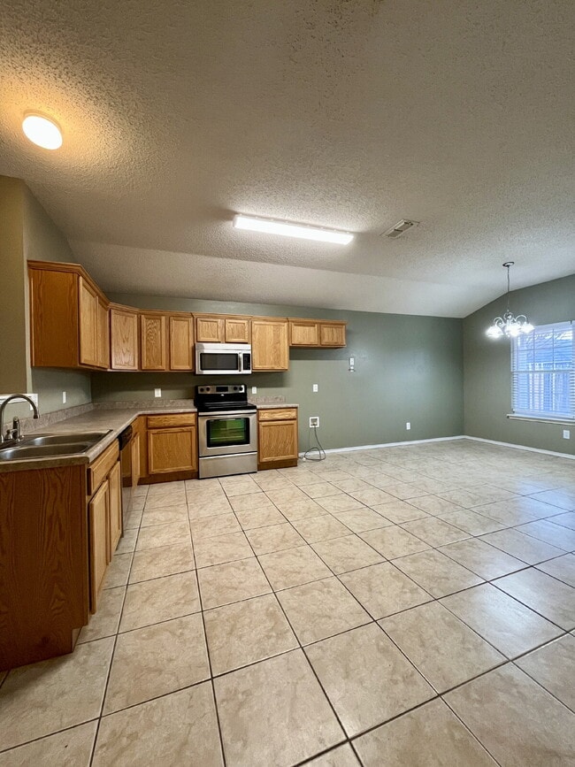 Foto del edificio - 3/2/2 on a Quiet Cul-De-Sac Street in the Frenship ISD