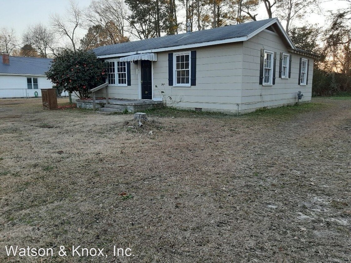 Primary Photo - 3 br, 2 bath House - 209 O'Neal Avenue
