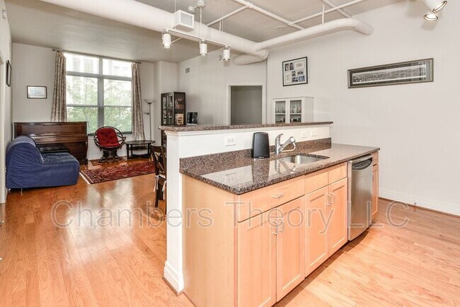 Foto del edificio - 1201 N Garfield St