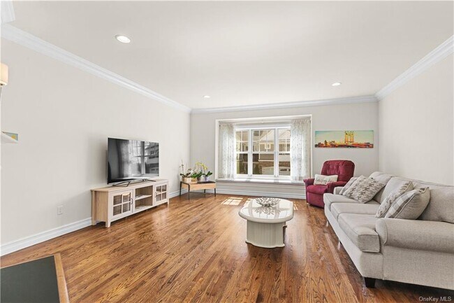 Foto del edificio - 32 Hidden Ridge Ct