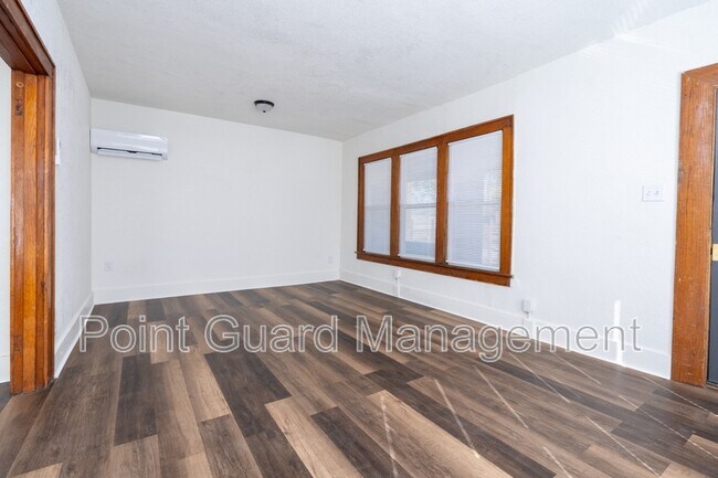 Foto del edificio - 423 N Emporia Ave