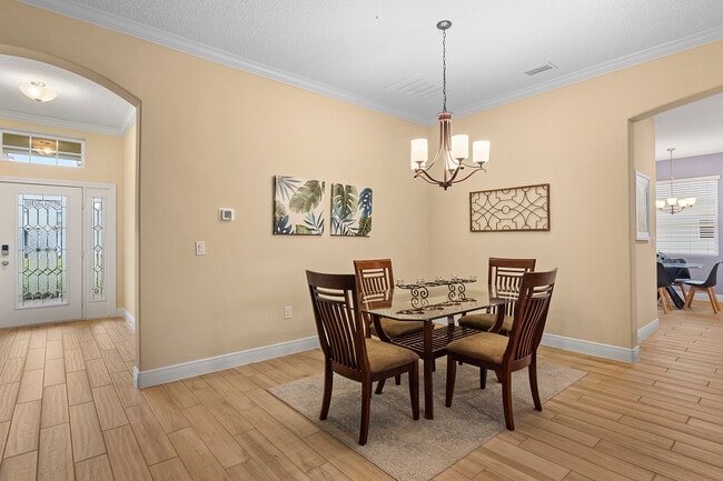 Dining area - 2557 Saint Lucia Cir