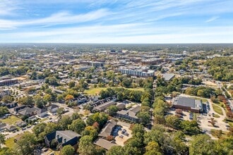 Building Photo - 324 N Ross St
