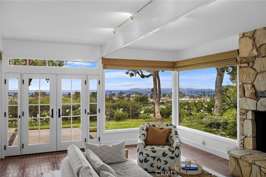 Foto principal - 3007 Harbor View Dr