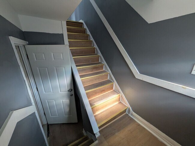 Foto del edificio - 205-11 110th Ave