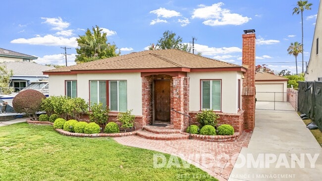 Photo - 6225 W 77th St House