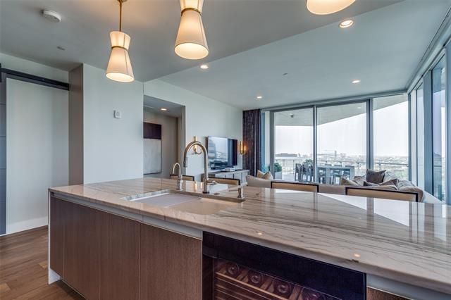 Foto del edificio - 3130 N Harwood St