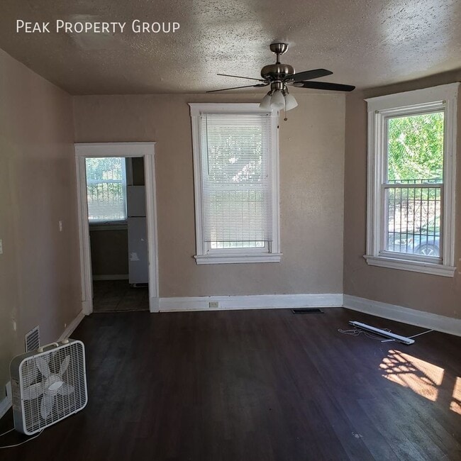 Foto del edificio - 2316 Rohs St