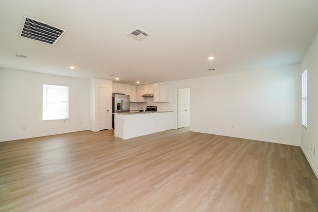 Foto del edificio - 359 Ambush Ridge