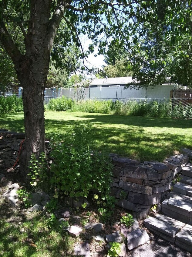 Foto del edificio - $2,395 / 4 BD Home in South Hills!