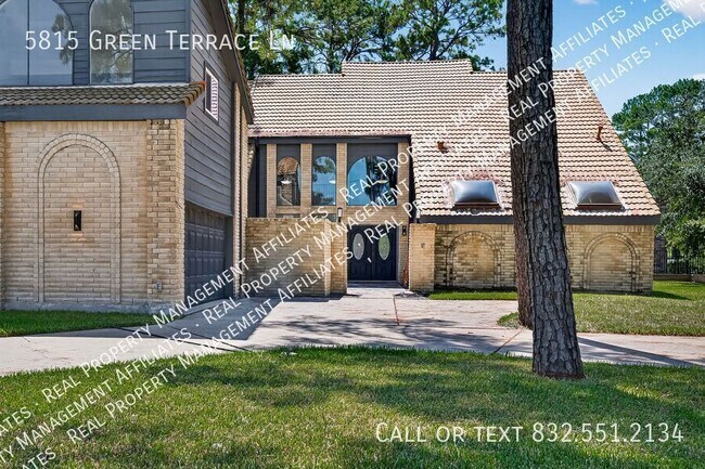 Foto del edificio - 5815 Green Terrace Ln