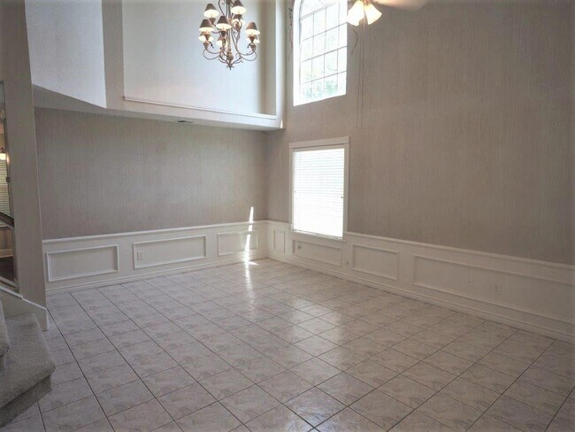 Building Photo - 15007 Wells Port Dr