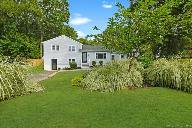 Foto del edificio - 25 Crescent Rd