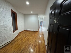 Building Photo - CUMBERLAND STREET