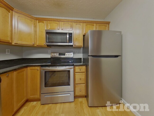 Foto del edificio - 3272 Greenhill Ct