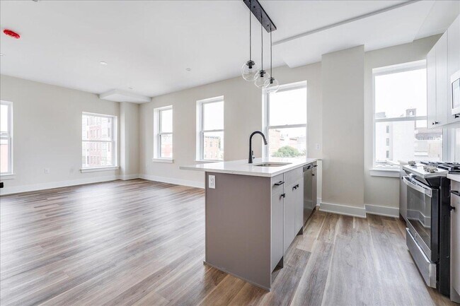 Foto del edificio - 237 Washington St