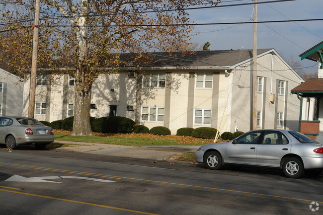 University Park Apartments photo'