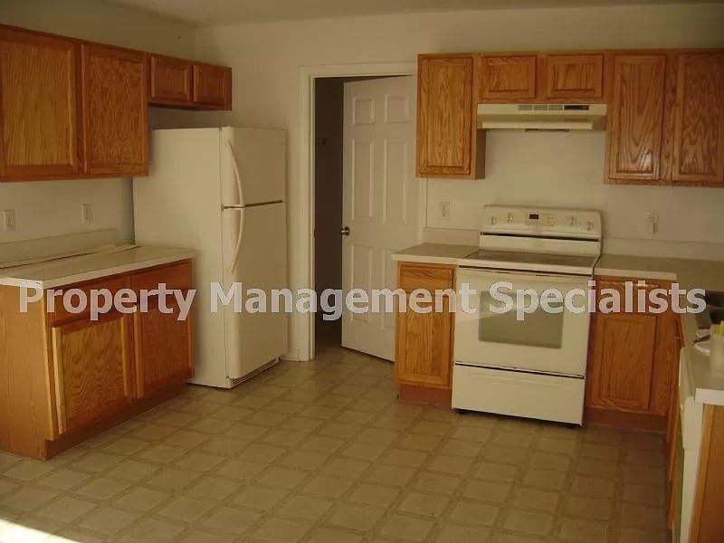 Foto del edificio - 826 Battery Pointe Dr