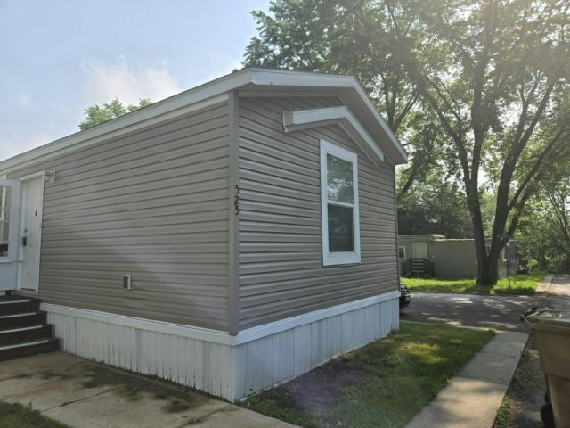 Foto principal - 525 Waxwing Ln