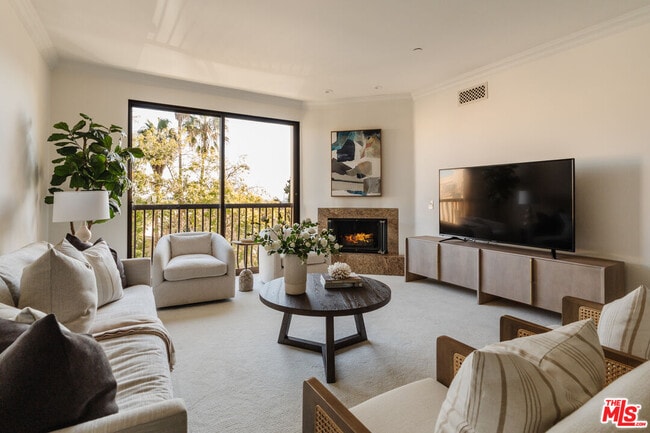 Building Photo - 11847 Gorham Ave