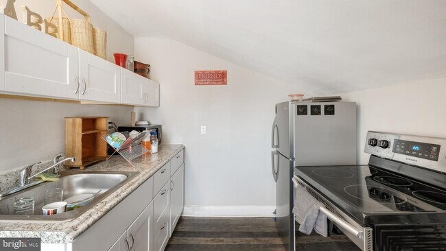 Cocina - 448 E Baltimore Ave