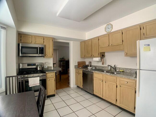 Building Photo - 1478 Hazelwood Ct