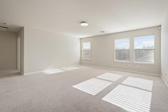 Foto del edificio - 29650 Legends Green Dr