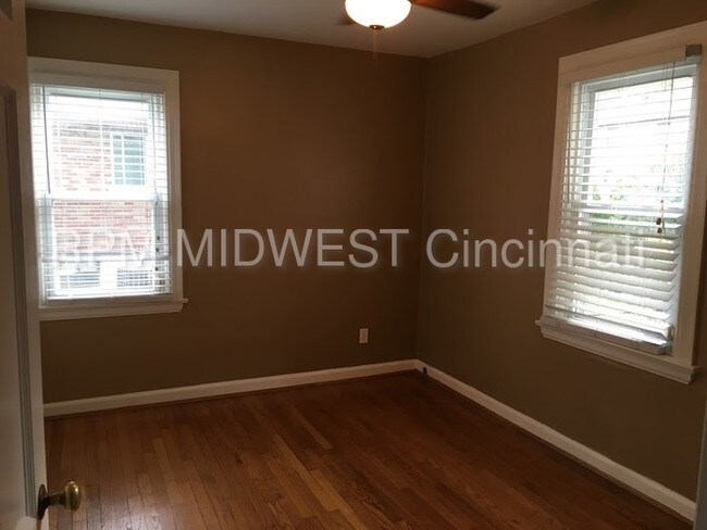 Foto del edificio - 3303 S Sterling Way