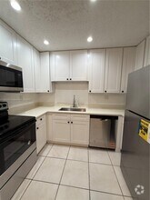 Building Photo - 11392 Royal Palm Blvd