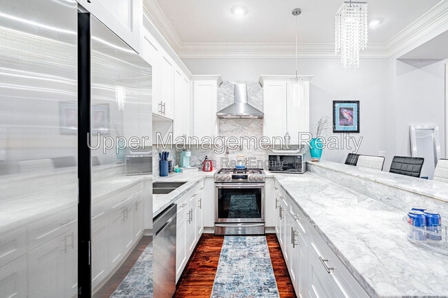 Photo - 1201 Baronne Street Apartment