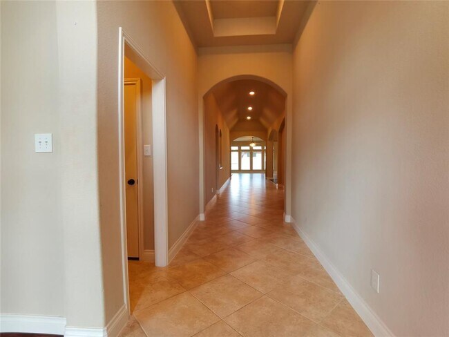 Foto del edificio - 6003 Bristol Path Ln