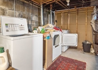 Building Photo - 227 Corey Rd